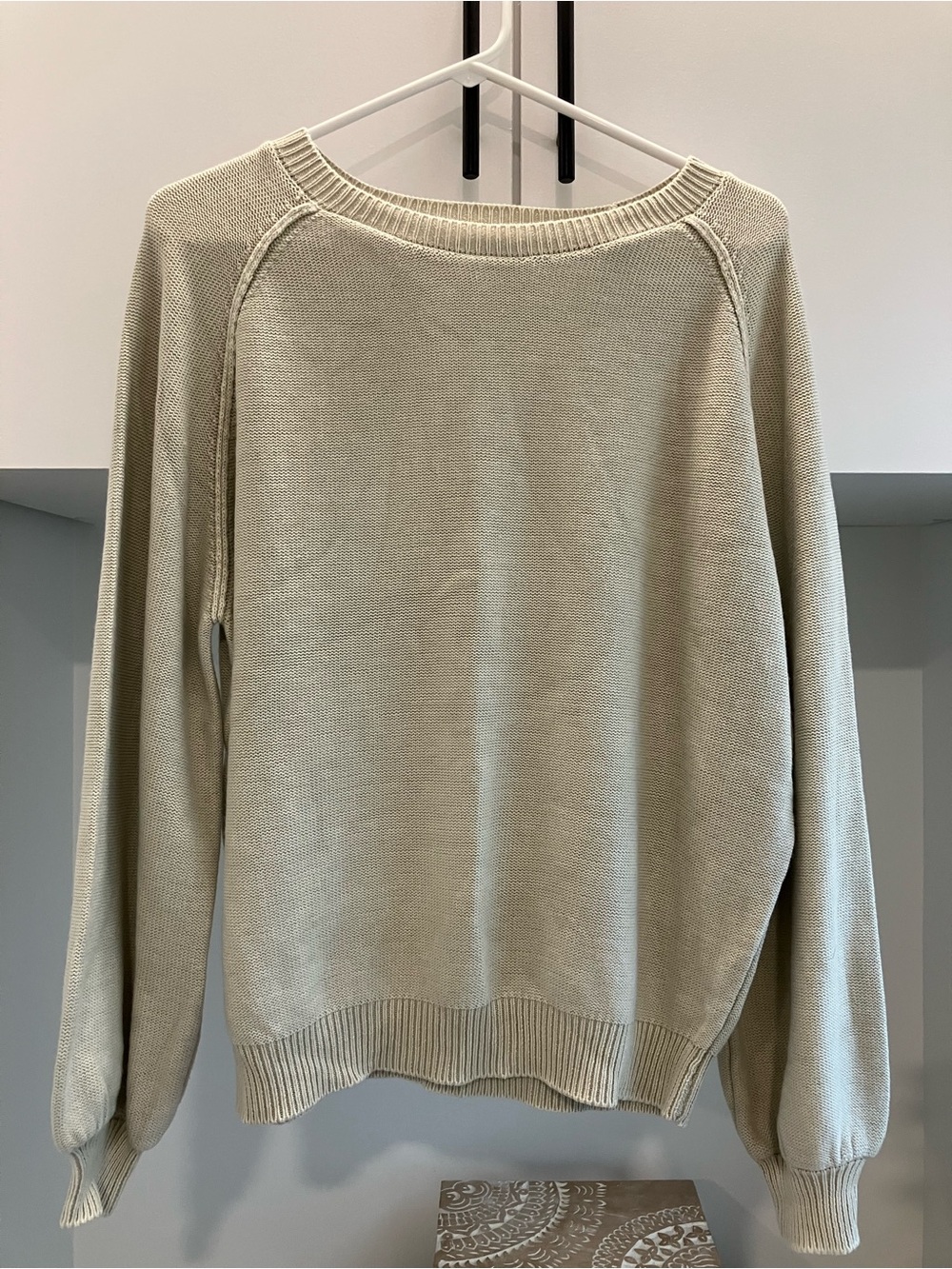 easel Slouchy Crewneck Sweater in Cream / Beige